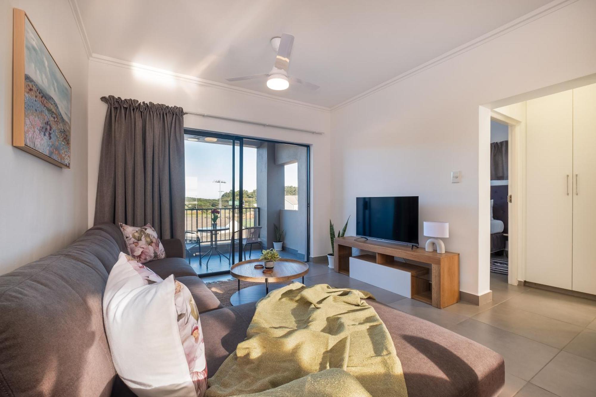 Ballito Village Luxury Apartments Eksteriør billede