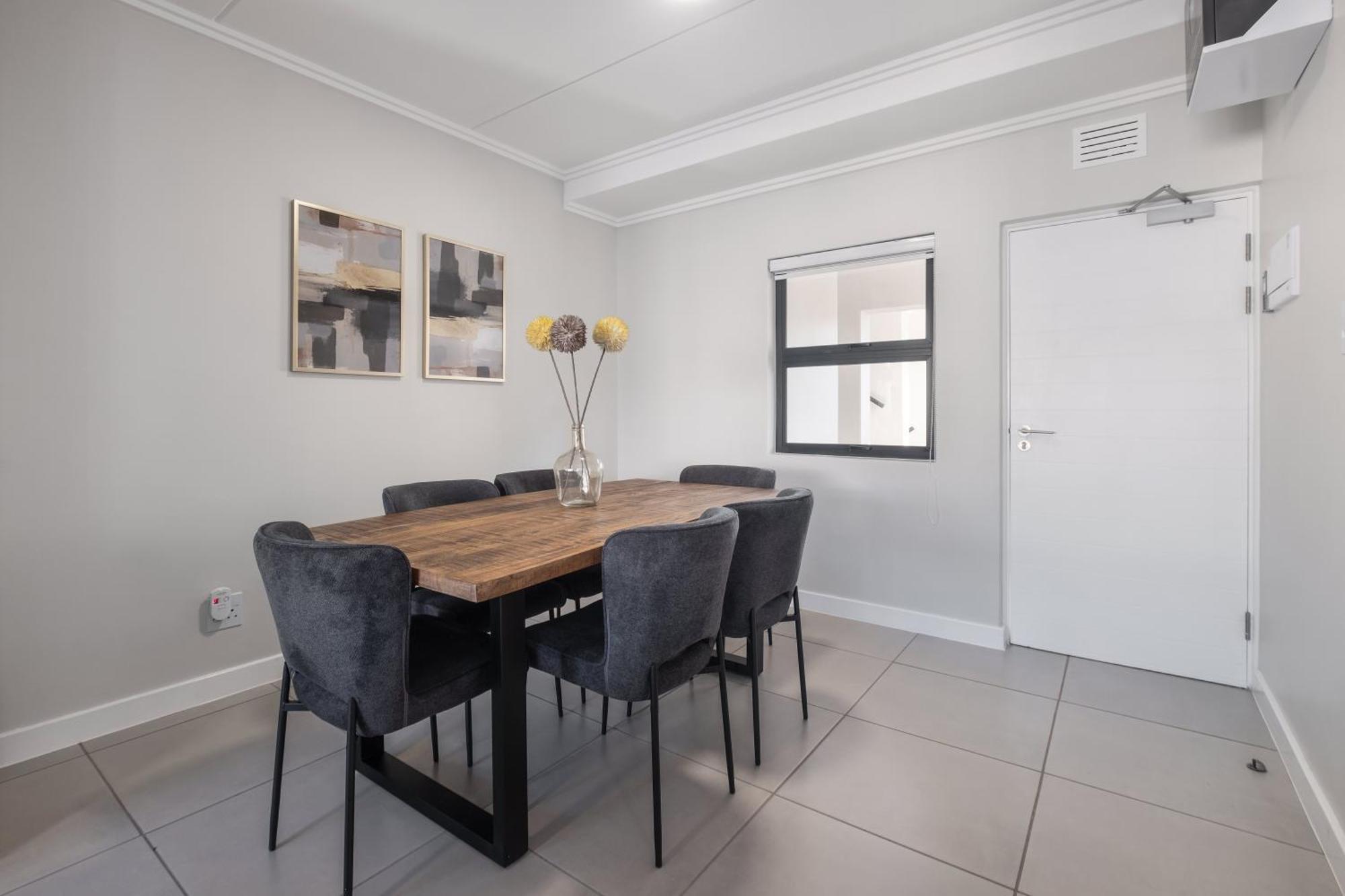 Ballito Village Luxury Apartments Eksteriør billede